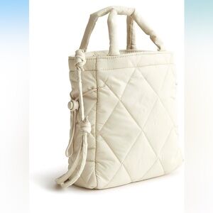 Vera Bradley Cream Quilted Fabric‎ Tote